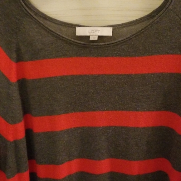 Loft Top - Picture 3 of 4